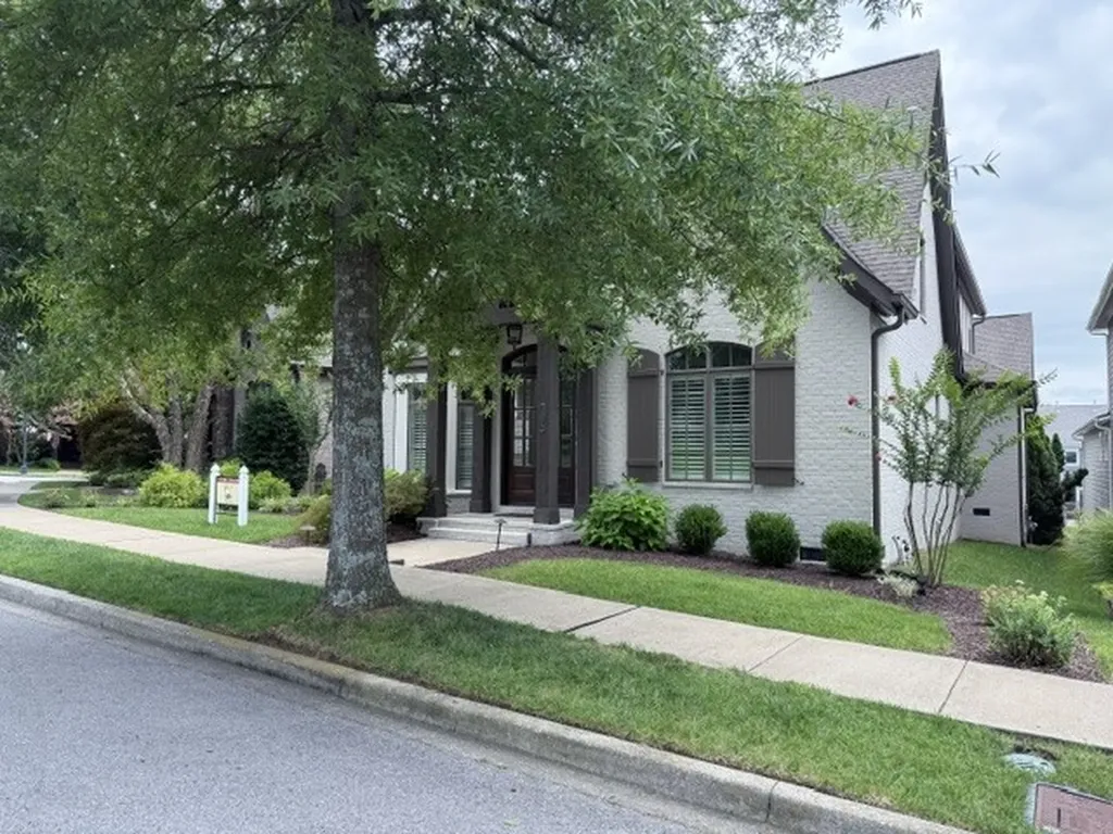 3805 Somers Lane Thompsons Station TN 37179