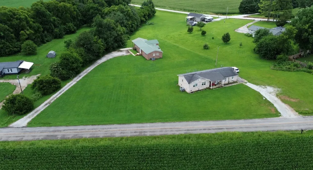 1361 Joyce Lane Winchester TN 37398