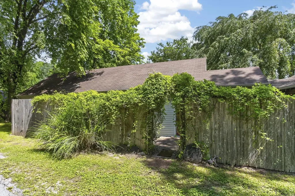 19898 Sr 56 Beersheba Springs TN 37305