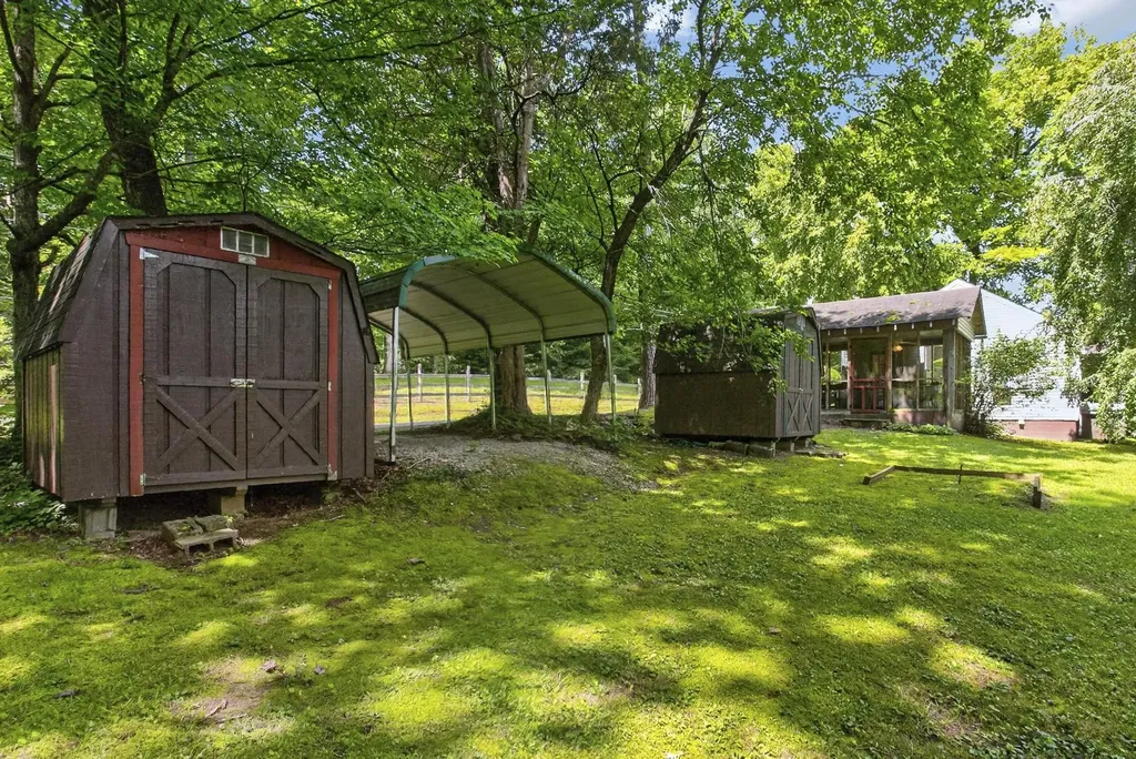 19898 Sr 56 Beersheba Springs TN 37305