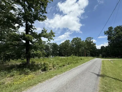 217 Kerry Lane Soddy Daisy TN 37379