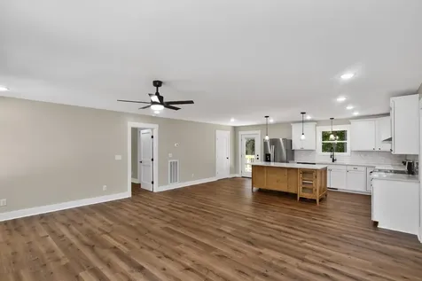 226 Hillcrest Drive Ashland City TN 37015