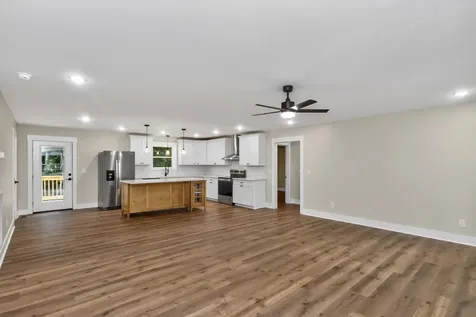 226 Hillcrest Drive Ashland City TN 37015