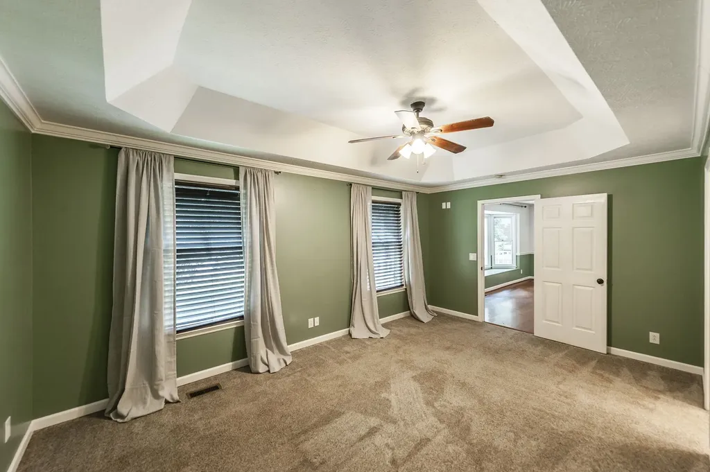 205 Overlook Court White House TN 37188