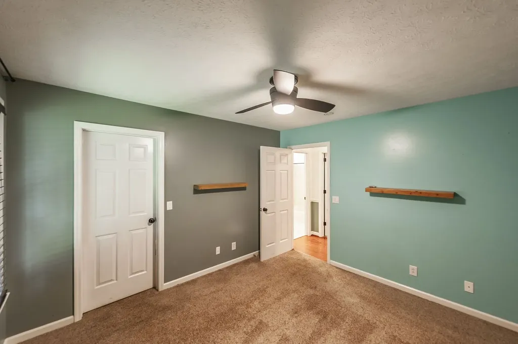 205 Overlook Court White House TN 37188