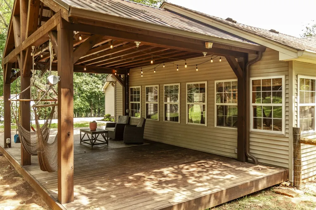 205 Overlook Court White House TN 37188