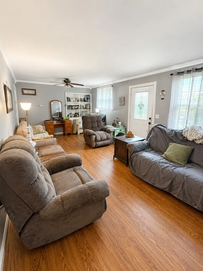 204 Lakeshore Drive Mcminnville TN 37110