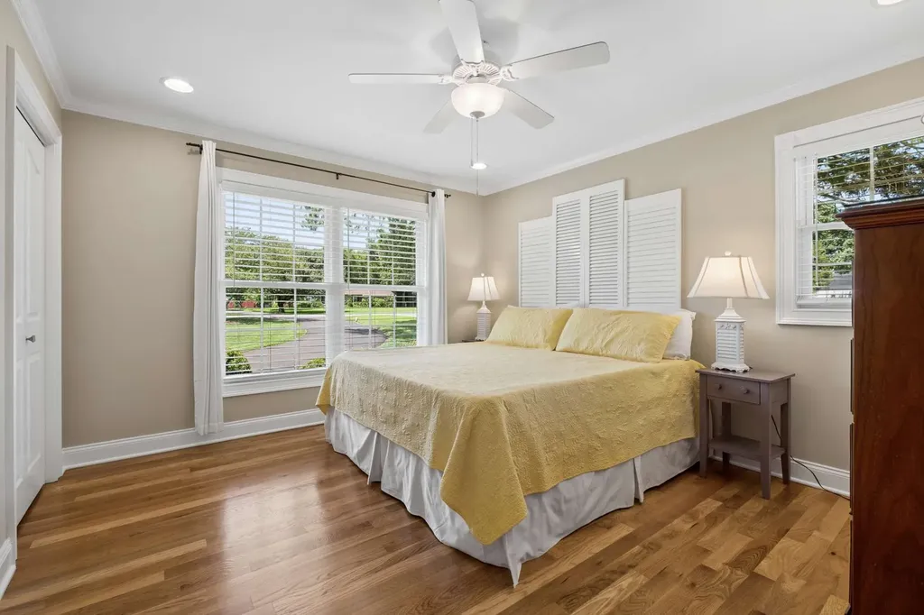2115 Harding Place Murfreesboro TN 37129