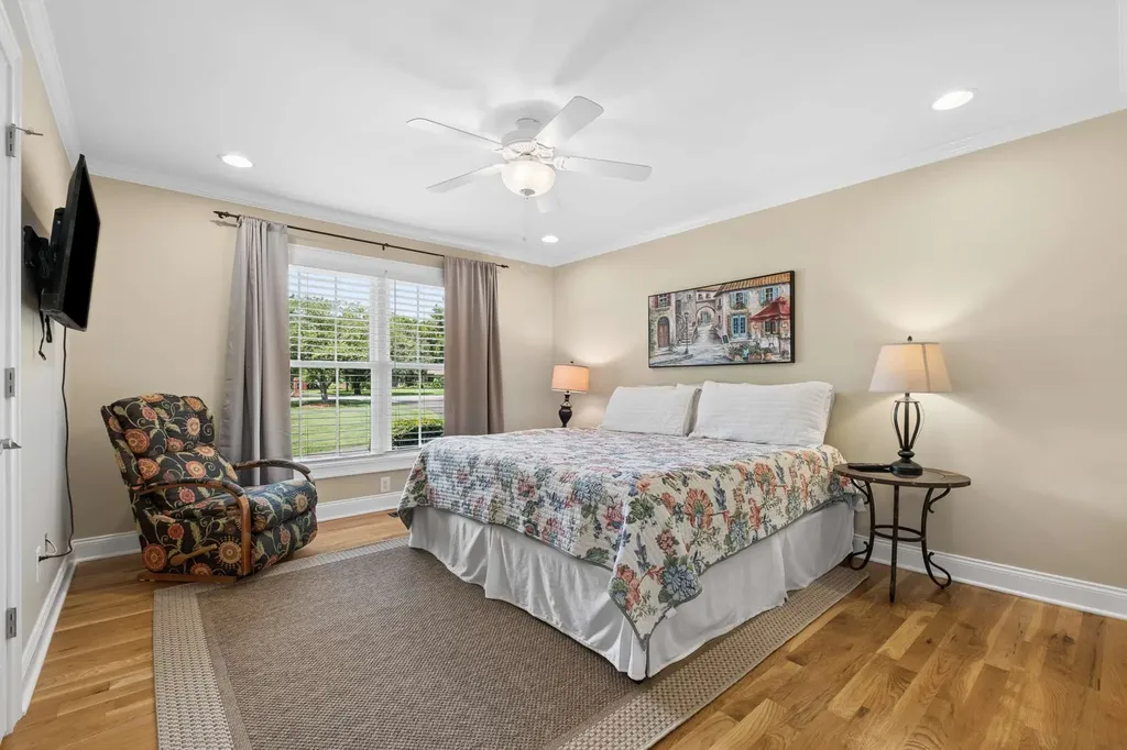 2115 Harding Place Murfreesboro TN 37129