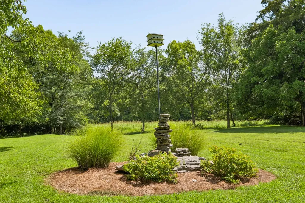 2115 Harding Place Murfreesboro TN 37129