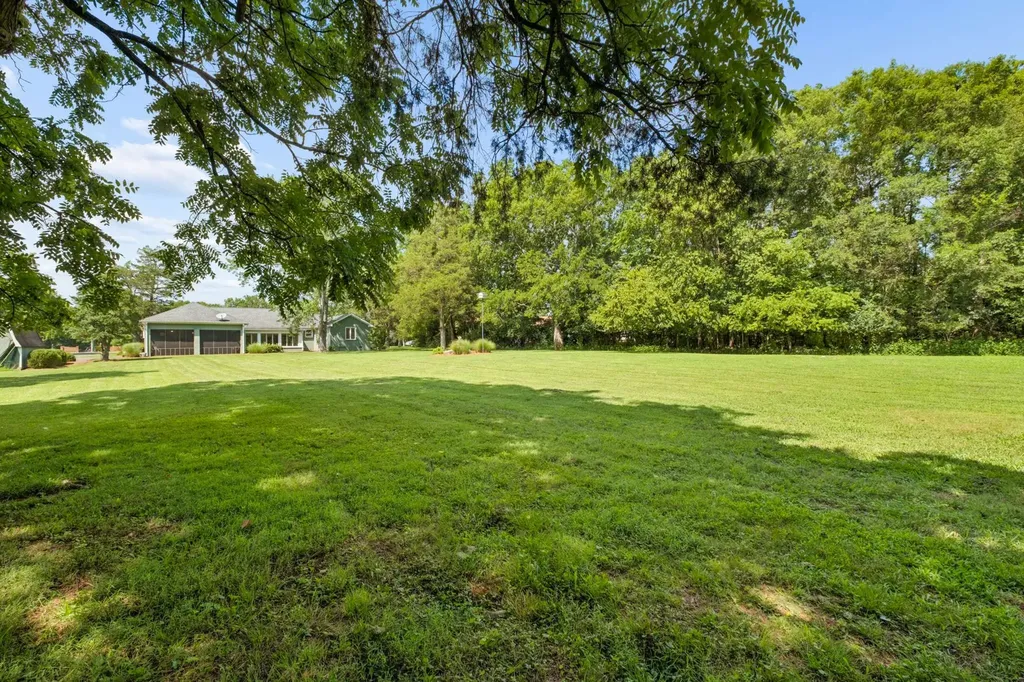 2115 Harding Place Murfreesboro TN 37129