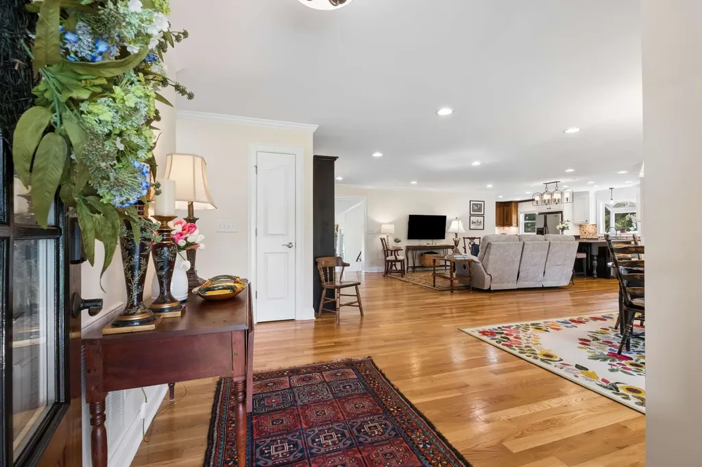 2115 Harding Place Murfreesboro TN 37129