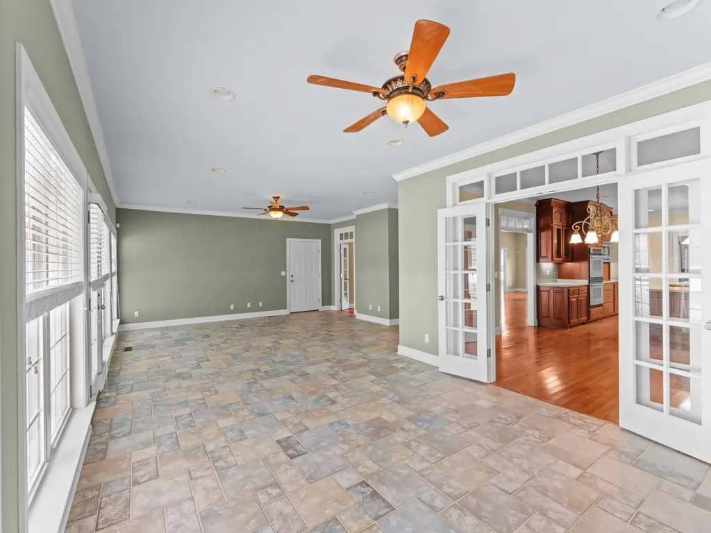 142 Heritage Circle Manchester TN 37355