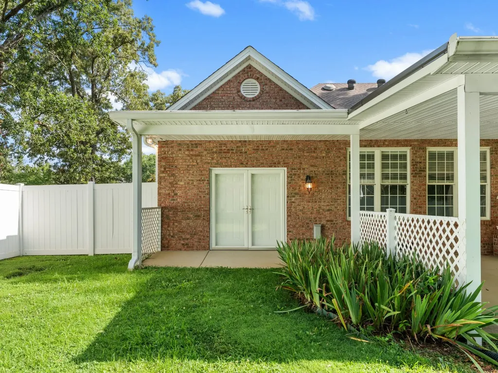 142 Heritage Circle Manchester TN 37355