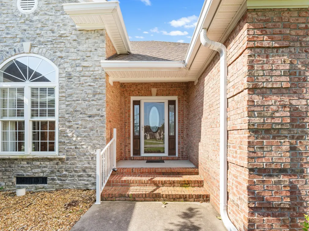 142 Heritage Circle Manchester TN 37355