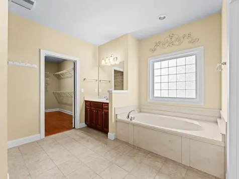 142 Heritage Circle Manchester TN 37355