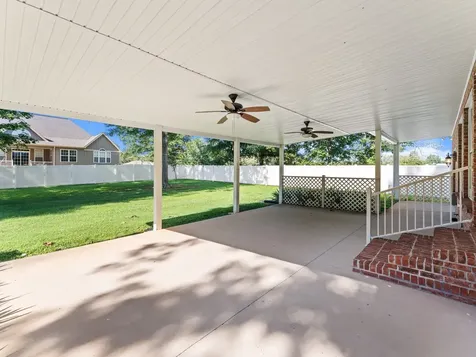 142 Heritage Circle Manchester TN 37355