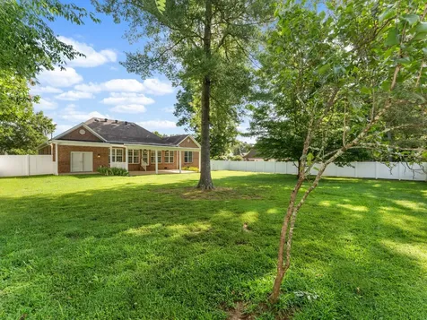142 Heritage Circle Manchester TN 37355