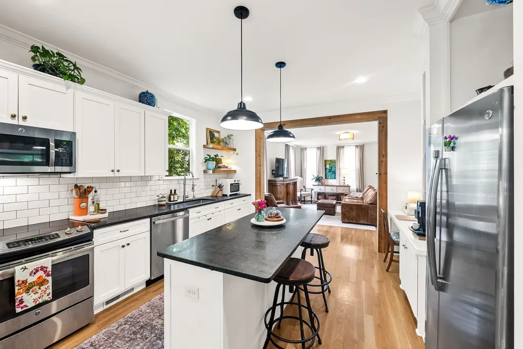 421 Theresa Avenue Nashville TN 37205