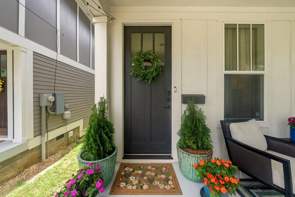 421 Theresa Avenue Nashville TN 37205
