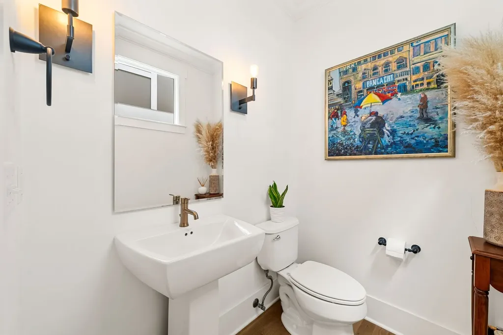 421 Theresa Avenue Nashville TN 37205