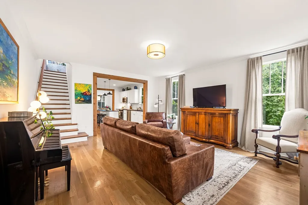 421 Theresa Avenue Nashville TN 37205