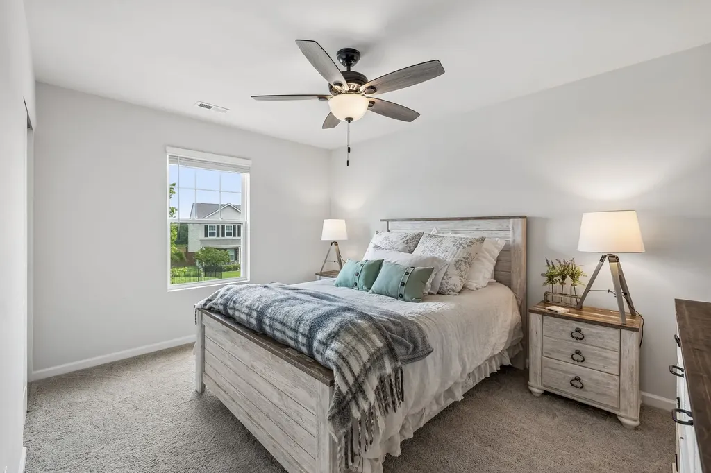 2124 Houston Bnd, E Lebanon TN 37087