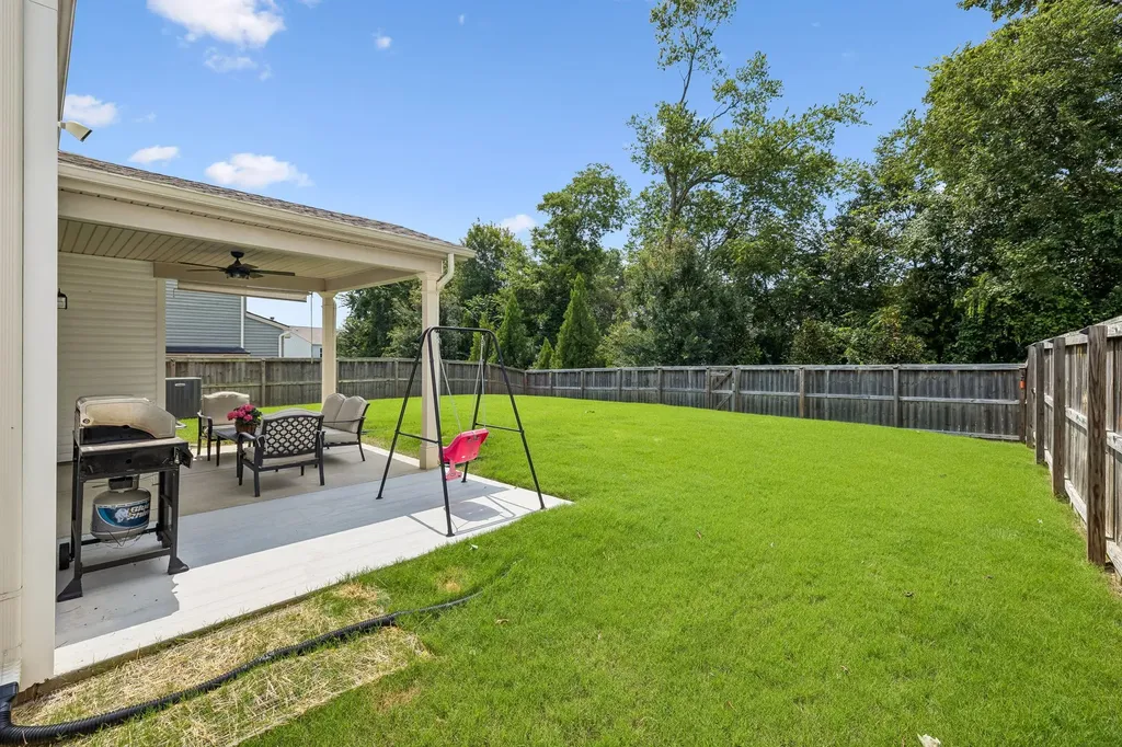 2124 Houston Bnd, E Lebanon TN 37087