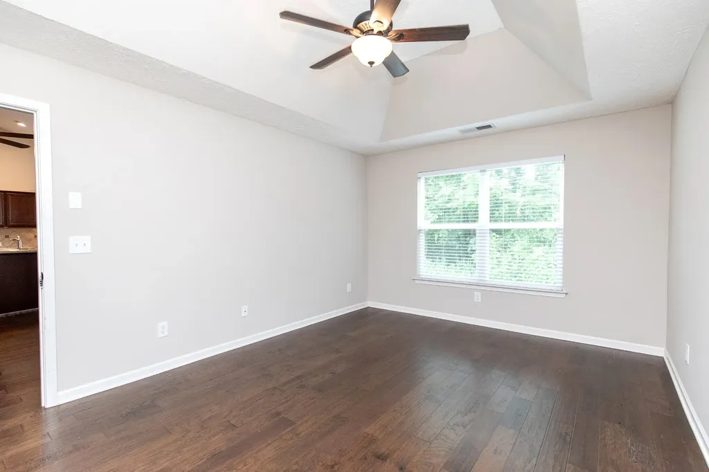 395 Devon Chase Gallatin TN 37066