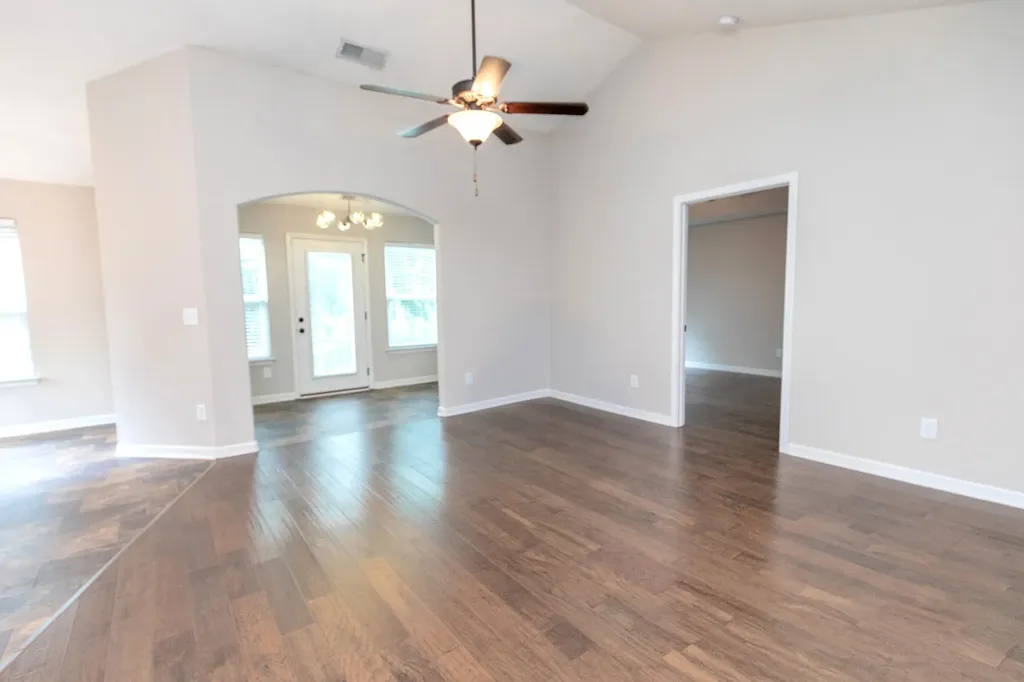 395 Devon Chase Gallatin TN 37066