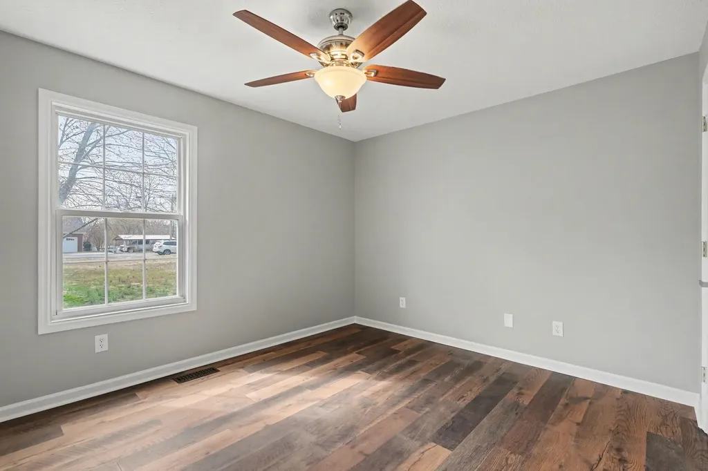 1162 Peter Pond Road Ashland City TN 37015