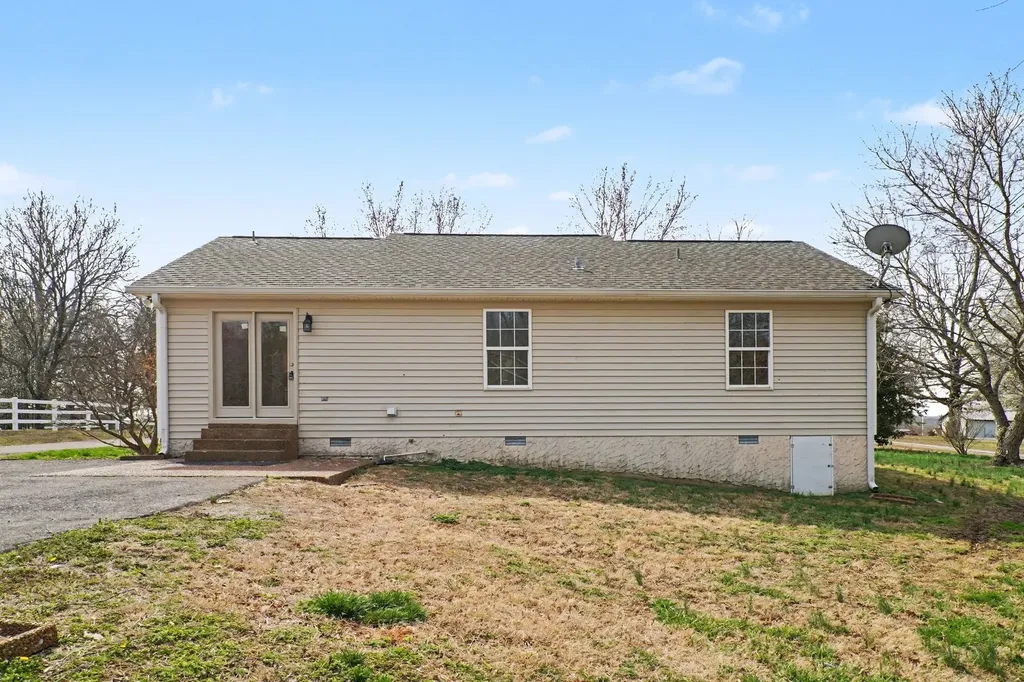 1162 Peter Pond Road Ashland City TN 37015