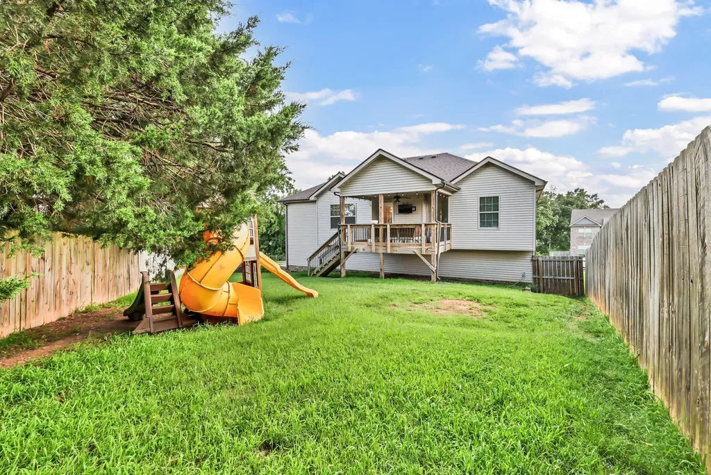 317 Wingfield Drive Clarksville TN 37043