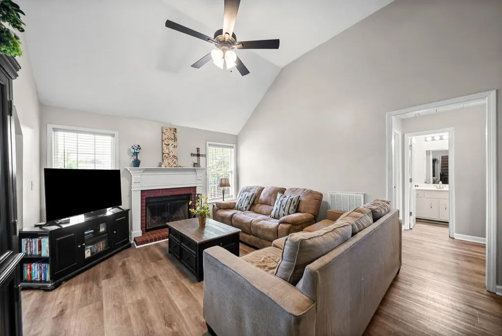 3449 Loon Drive Clarksville TN 37042