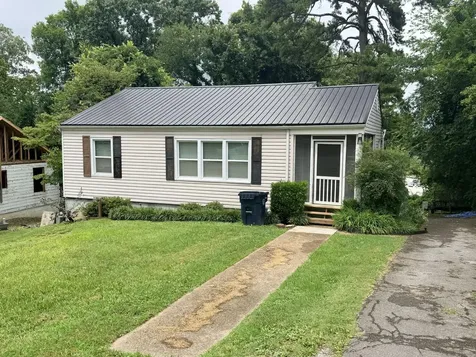 3703 Sullivan Avenue Chattanooga TN 37412