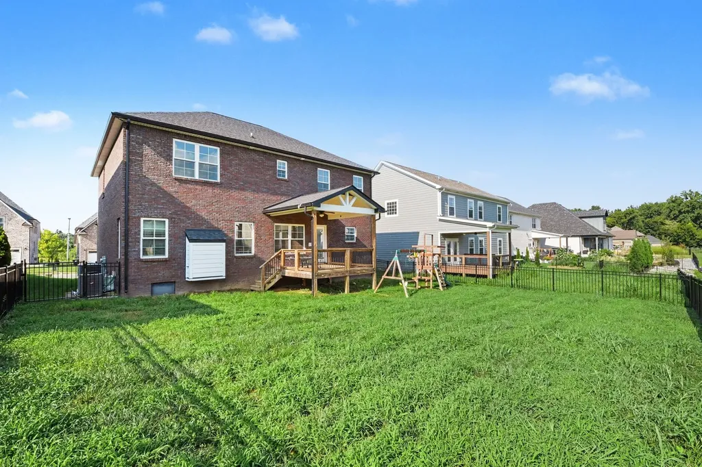 272 Bluebell Drive Clarksville TN 37043