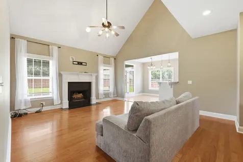 4703 Scottish Drive Murfreesboro TN 37128