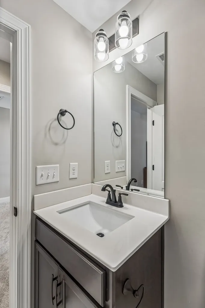 6820 Kew Garden Smyrna TN 37167