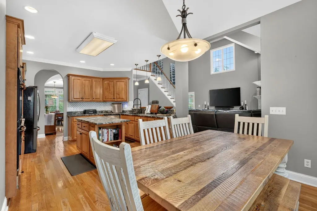285 Page Drive Mount Juliet TN 37122