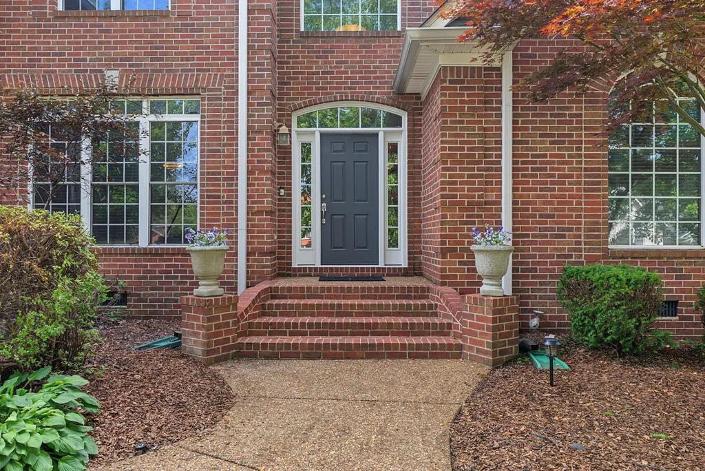 285 Page Drive Mount Juliet TN 37122