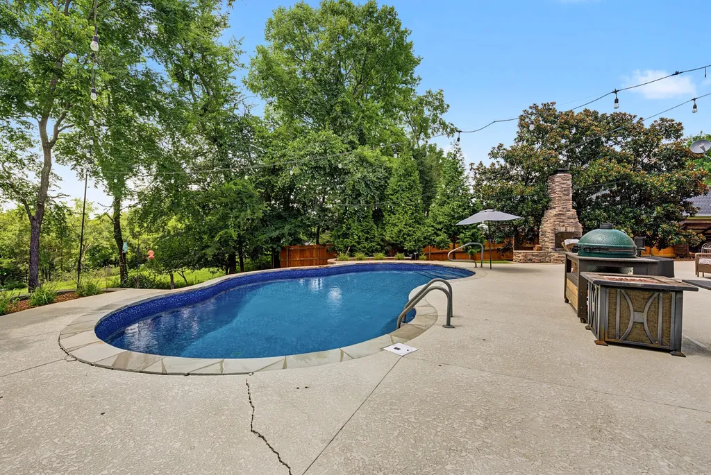 285 Page Drive Mount Juliet TN 37122