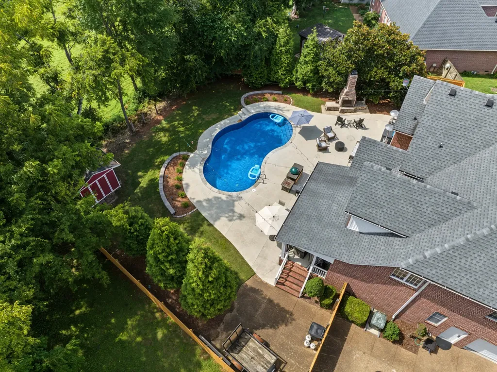 285 Page Drive Mount Juliet TN 37122
