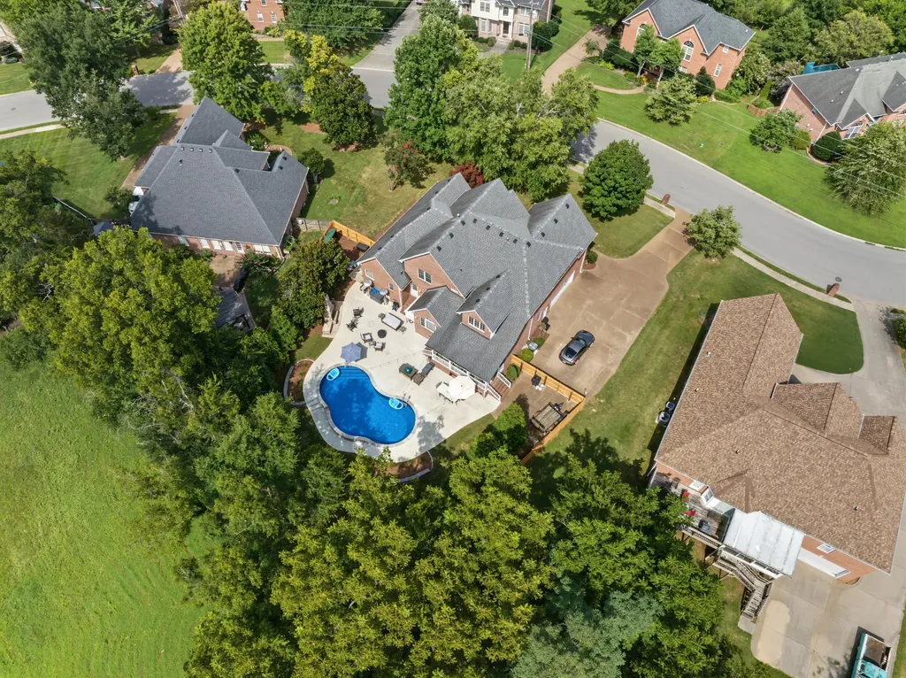 285 Page Drive Mount Juliet TN 37122