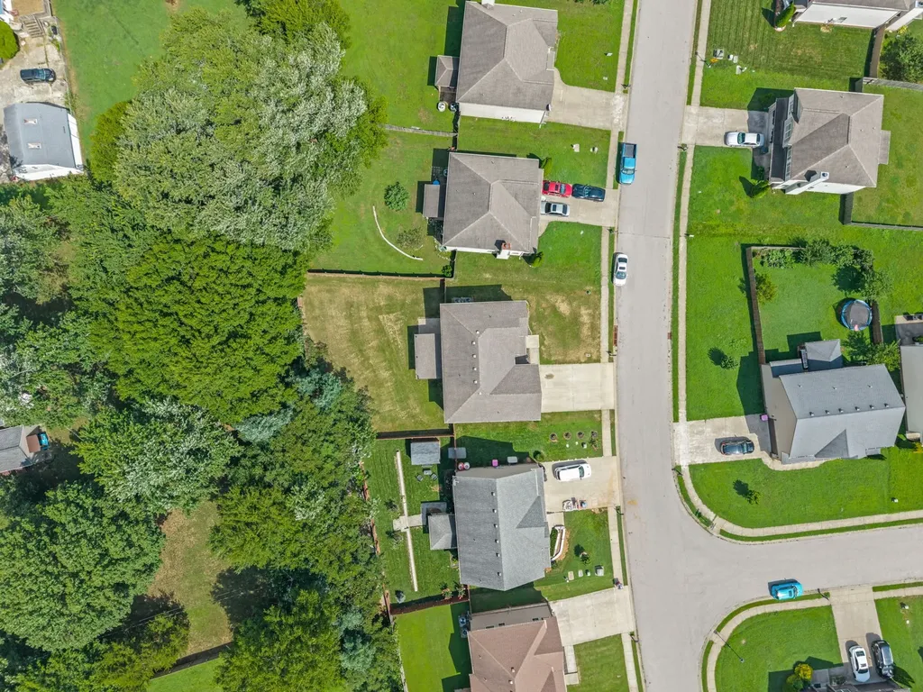 727 Sturdivant Drive Clarksville TN 37042
