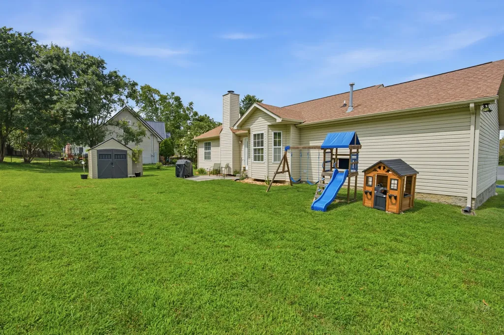 710 Pinehurst Point Mount Juliet TN 37122