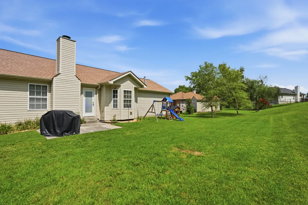 710 Pinehurst Point Mount Juliet TN 37122