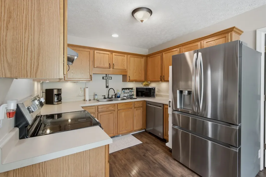 710 Pinehurst Point Mount Juliet TN 37122
