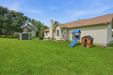710 Pinehurst Point Mount Juliet TN 37122