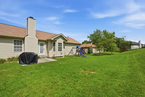 710 Pinehurst Point Mount Juliet TN 37122