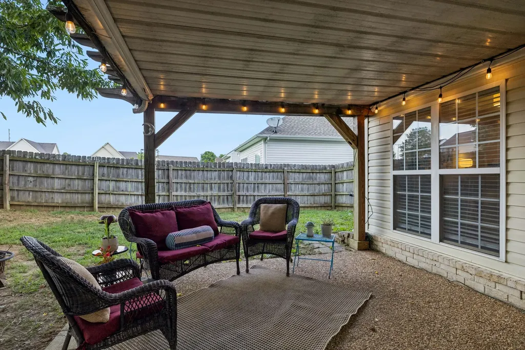 2012 Patrick Way Spring Hill TN 37174